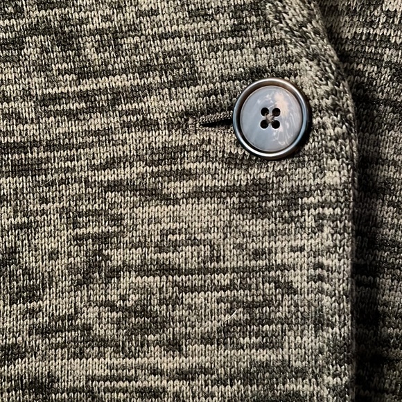 Land’s End Jacket - Picture 2 of 6